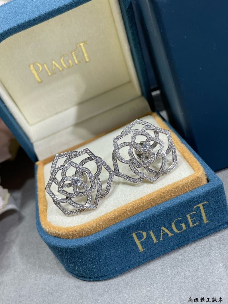 PIAGET